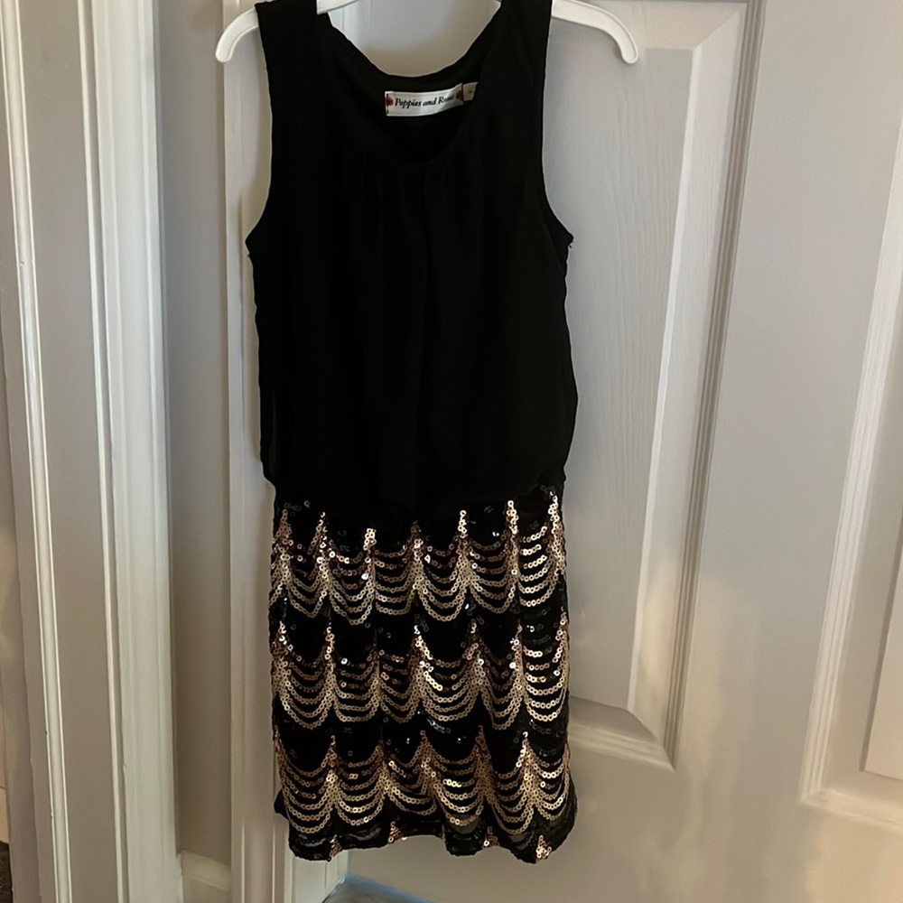 Girls stunning dress